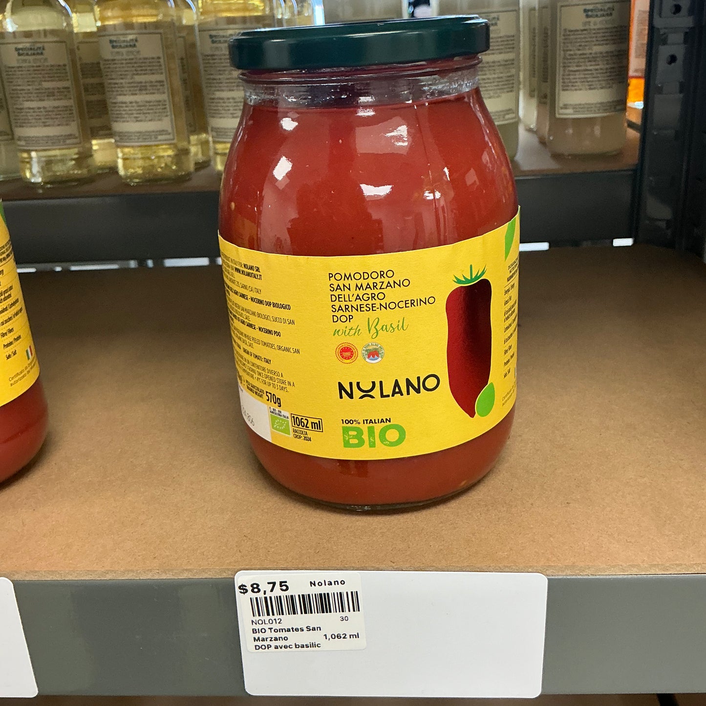 Bio tomates san marzano DOP with basil - Nolano